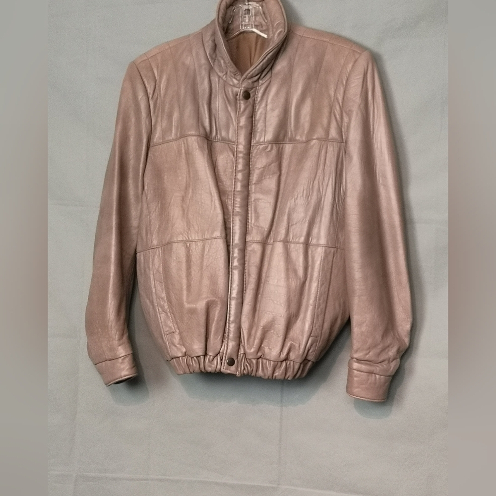 Beautiful Vintage Quilted Leather Puffer Bomber Jacket, Gender Neutral